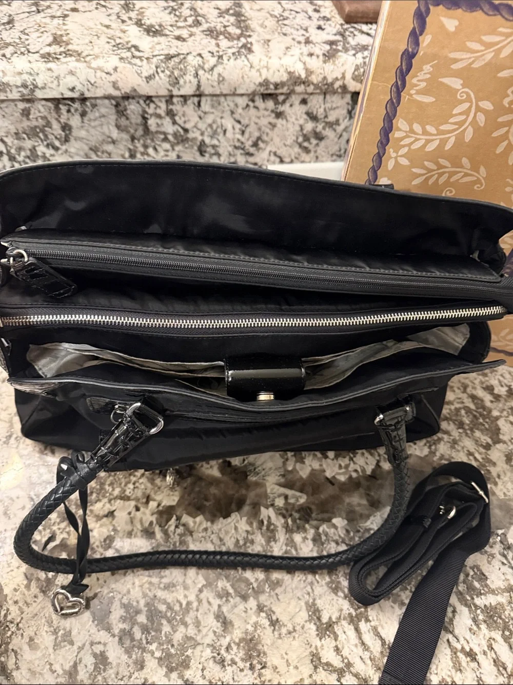 Brighton Maxwell Smart Tech Briefcase